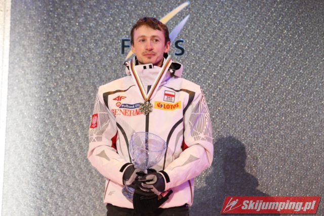 082 Adam Maysz